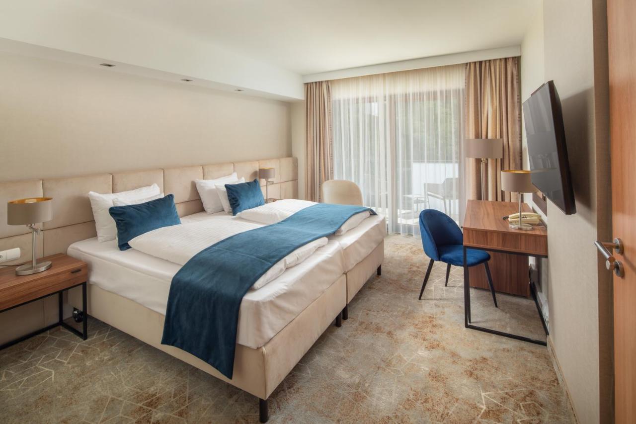 Fagus Hotel Conference & Spa 쇼프론 외부 사진